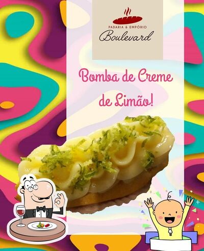 Comida em Padaria e Empório Boulevard