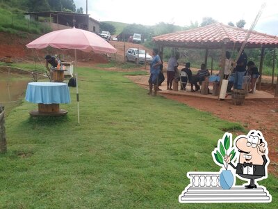 Você pode espairecer no exterior Ostenta Bar e Pesque Pague