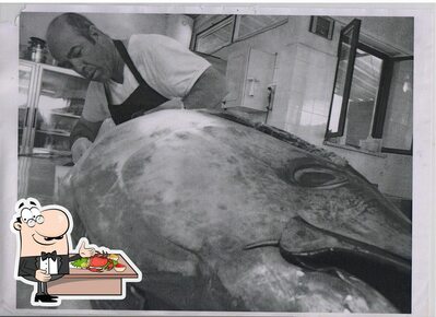 Gli ospiti di Cigno Fregene possono godersi vari piatti di mare