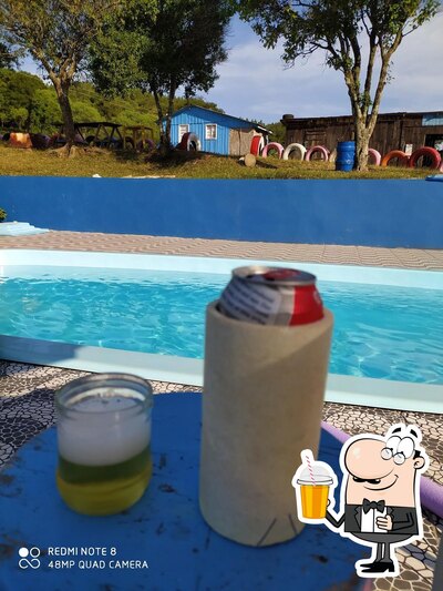 Fazenda "s bar fornece uma gama de bebidas
