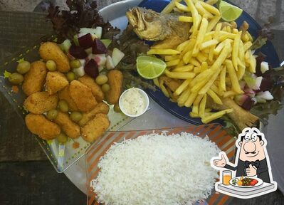 Platos en Bocha's Bar