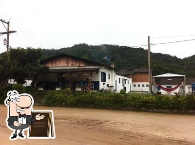 Você pode espairecer no na área externa do Estalagem da Bocaina