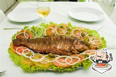So Pera Peixaria serve um menu para amantes de frutos do mar