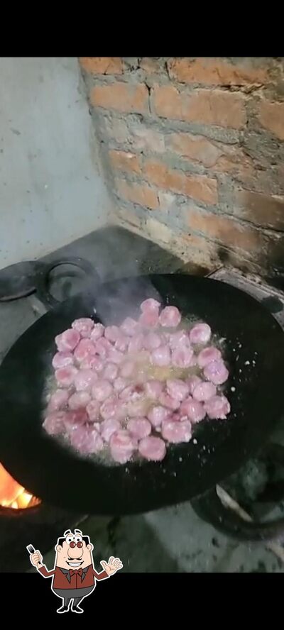 Comida em Rancho dos Morais