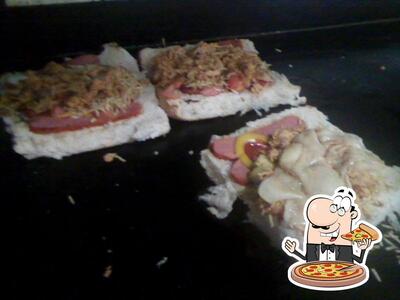 No Café Celebridade, você pode provar pizza