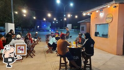 Veja imagens do interior do RESENHA LOUNGE BAR