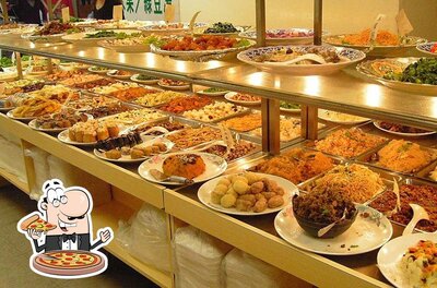 Experimente pizza no Buffet Ribeiro Alfredo Marcondes SP