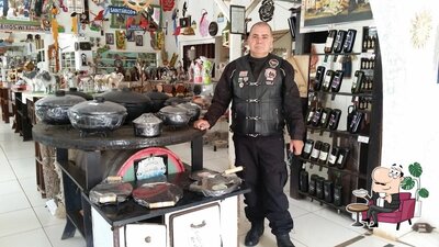 O interior do Cachaça Paraíso