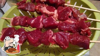 Experimente refeições de carne do menu