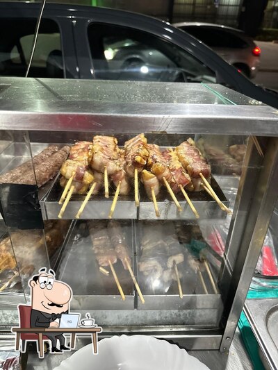 Veja imagens do interior do Hamburgueria do DaLua