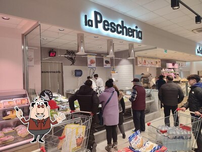 Platti al Centro Commerciale Corallo