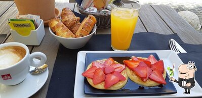Goditi un drink al ristorante Baita San Pancrazio