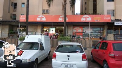 Veja imagens do exterior do Panificadora e Confeitaria Rio de Janeiro