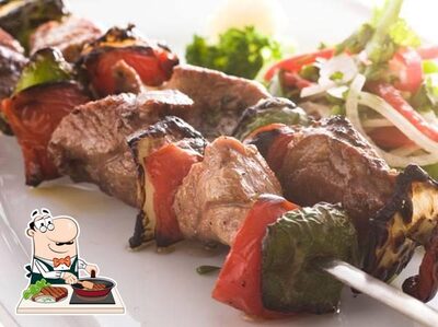 Prova pasti a base di carne dal menu