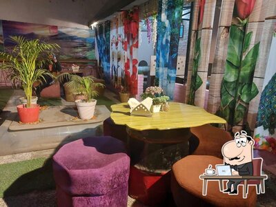 The interior of Pahadi Zaayaka