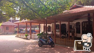 You can get some fresh air outside Green Leaf Restaurant