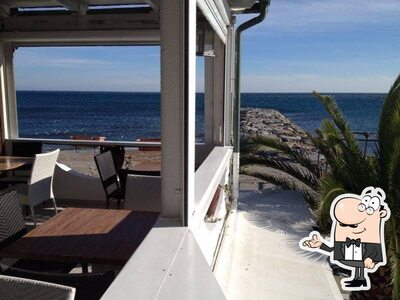 Siediti a un tavolo di La Marinella Loano - Ristorante