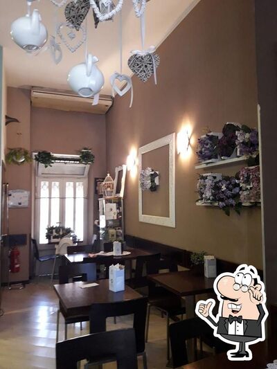 Gli interni di Monalisa Café