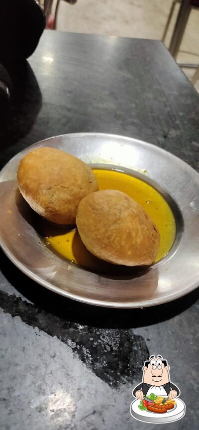 Food at R K Sweets and Chat Corner