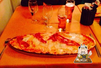 Ordina una pizza alla steakhouse Primopiano