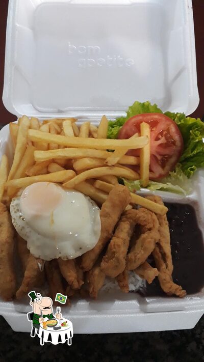 Comida em Restaurante Altas Horas