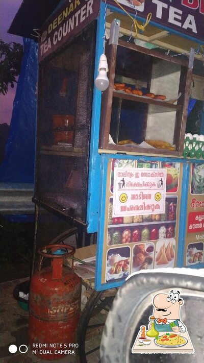 Food at Deenar Tea Counter