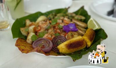 Comida em Bar do Bru