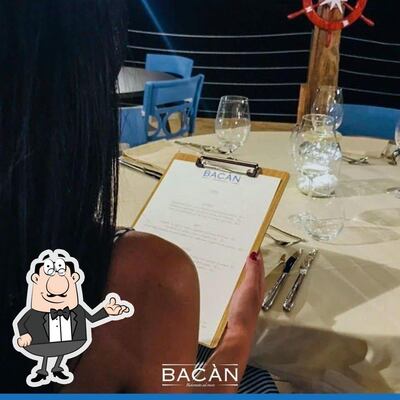 Dai un'occhiata agli interni di Bacan Ristorante Sul Mare