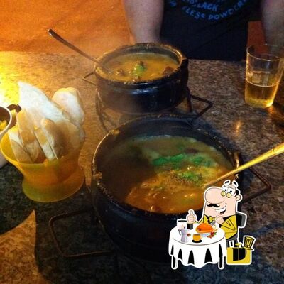 Platos en Vilelas's Bar