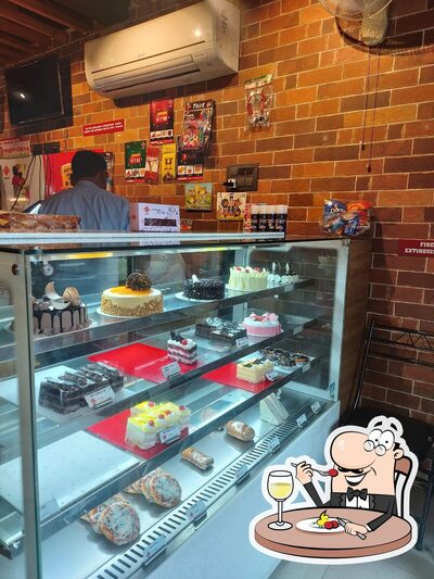 Meals at JJ Bakers