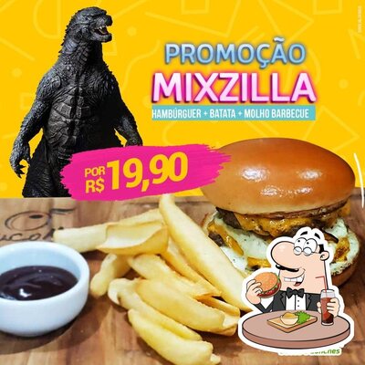 Peça um hambúrguer no Sucomix