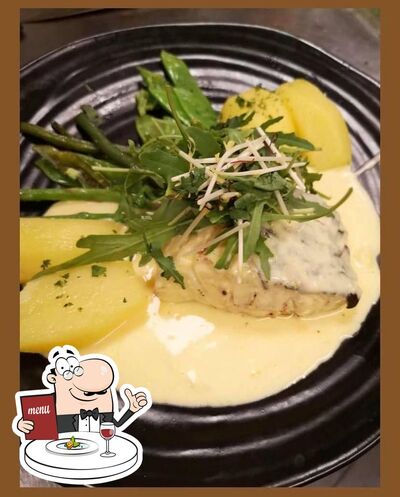 Food at Rendez-Vous des Artistes