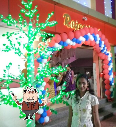 Meals at Tero Parbon
