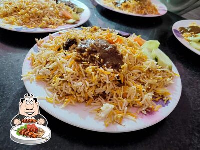 Food at Ashik-3 Muslim Hotel