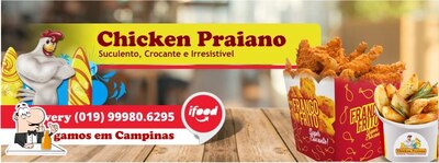 Desfrute de um drinque no Chicken Praiano
