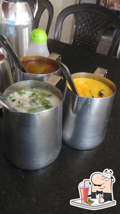 Police Canteen (PCK Restuarant) offers a range of drinks