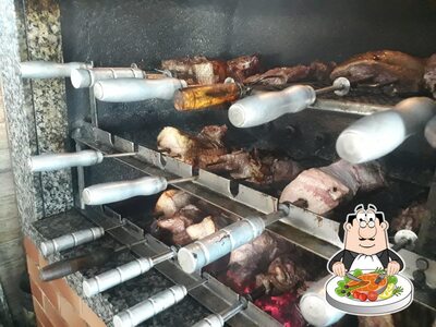 Há uma escolha de refeições de peixe