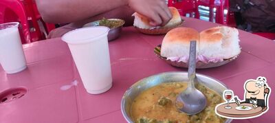 Food at Pakodawale