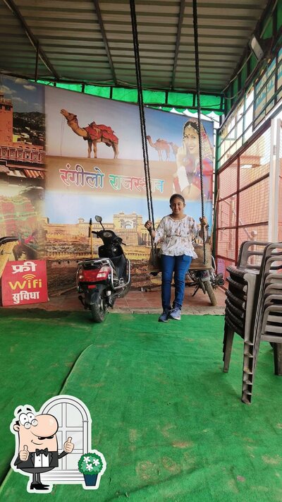 The exterior of Aasha Restaurant
