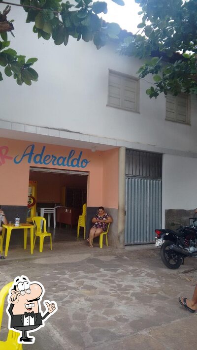O interior do BAR DO ADERALDO