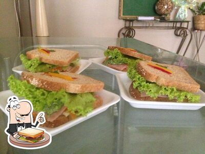 Pegue um sanduíche para o almoço ou jantar