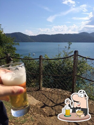 Desfrute a seleção de cervejas