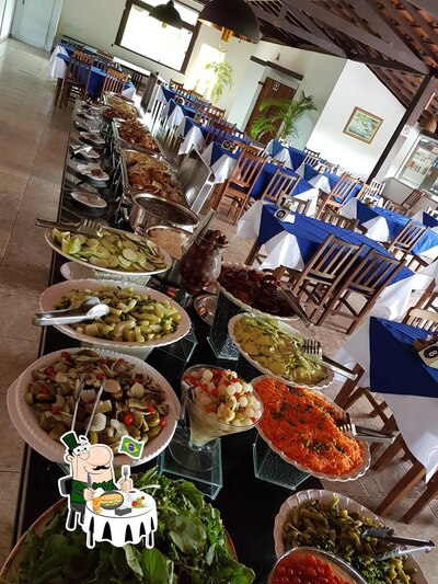 Comida em Restaurante Veraneios