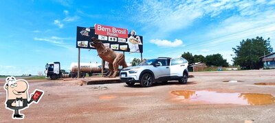 Descubra a parte externa do Bem Brasil Pastéis - Loja Novo Paraná