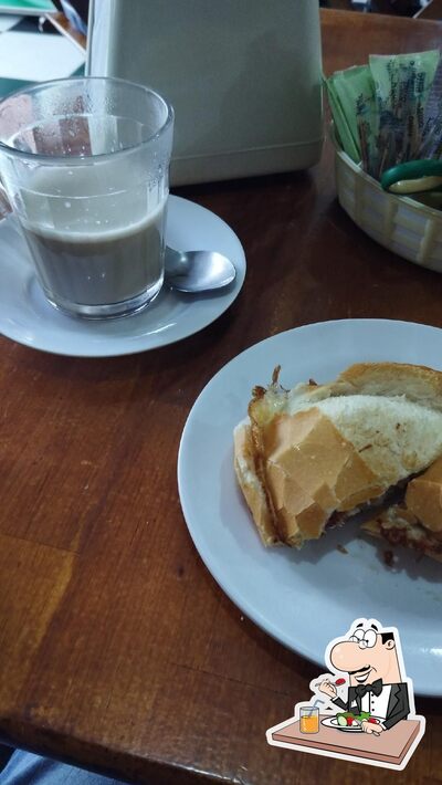 Platos en Padaria e Mercearia Maria Helena