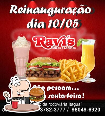 Experimente um dos hambúrgueres oferecidos no Ravi's Itaguai
