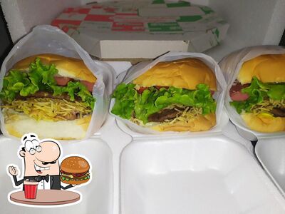 Os hambúrgueres do Pizzaria Bob Lanches irão saciar uma variedade de gostos