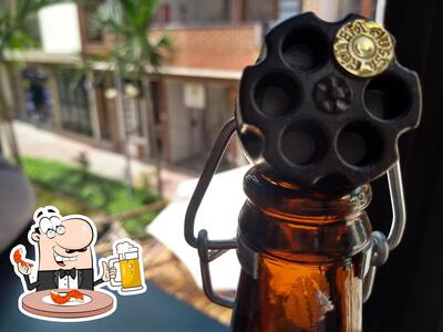 Saboreie um cerveja ao final do dia