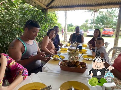 Você pode espairecer no na área externa do Rivas