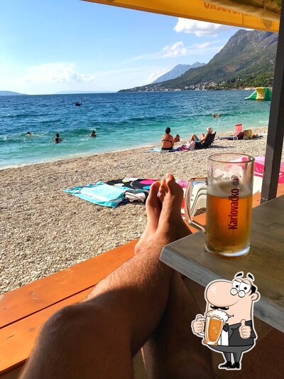 Gušt Caffe Bar offre un'ampia selezione di birre